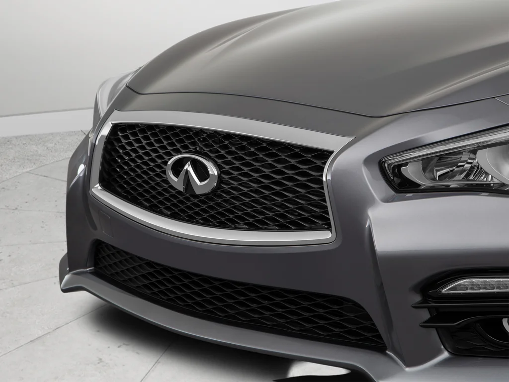 Used 2017 Gray INFINITI Sport image 53