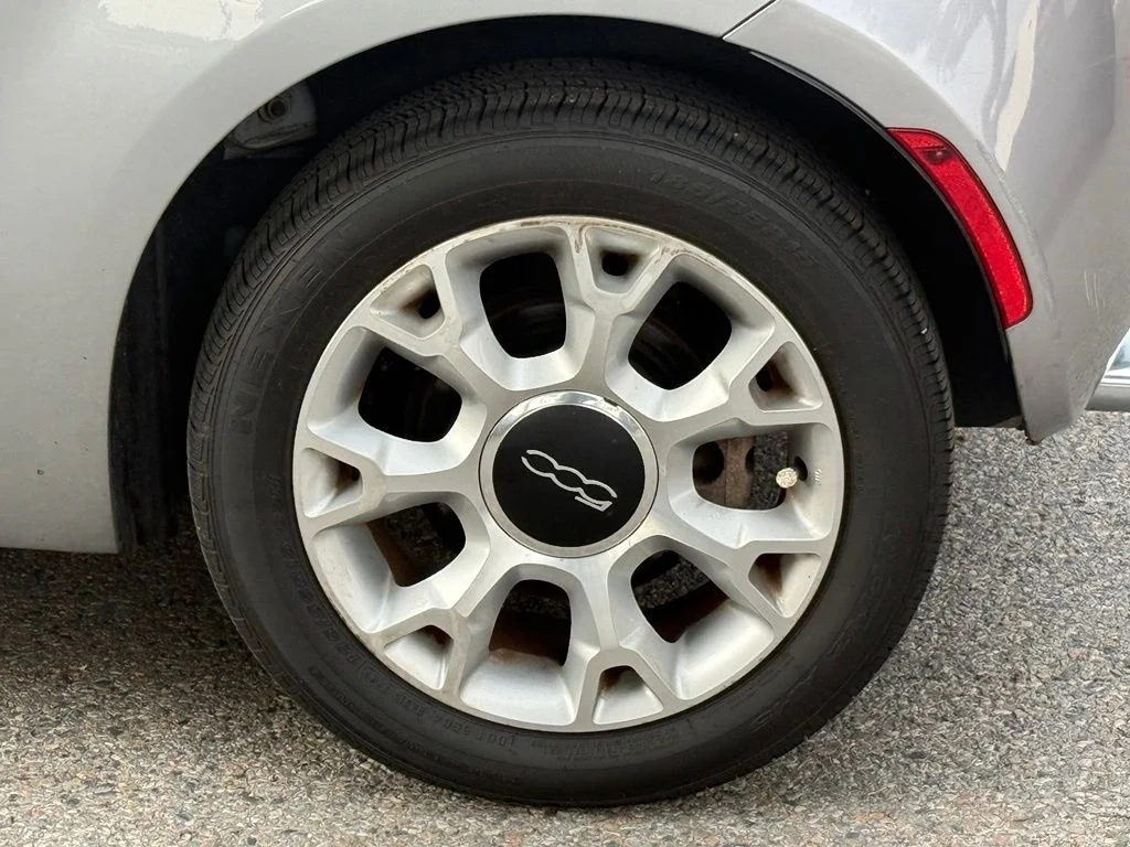 Used 2017 Silver FIAT Lounge image 7