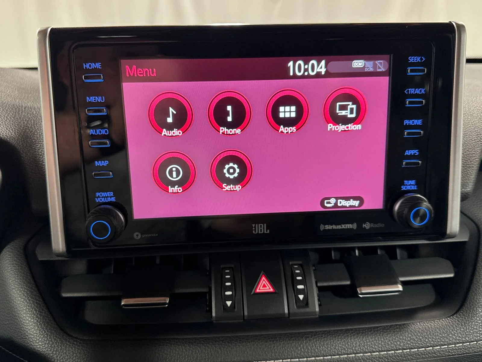 Used 2019 Silver Sky Metallic Toyota XLE Premium image 21