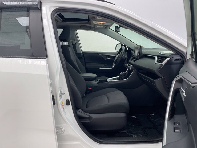 2019 Toyota RAV4 XLE - Photo 22