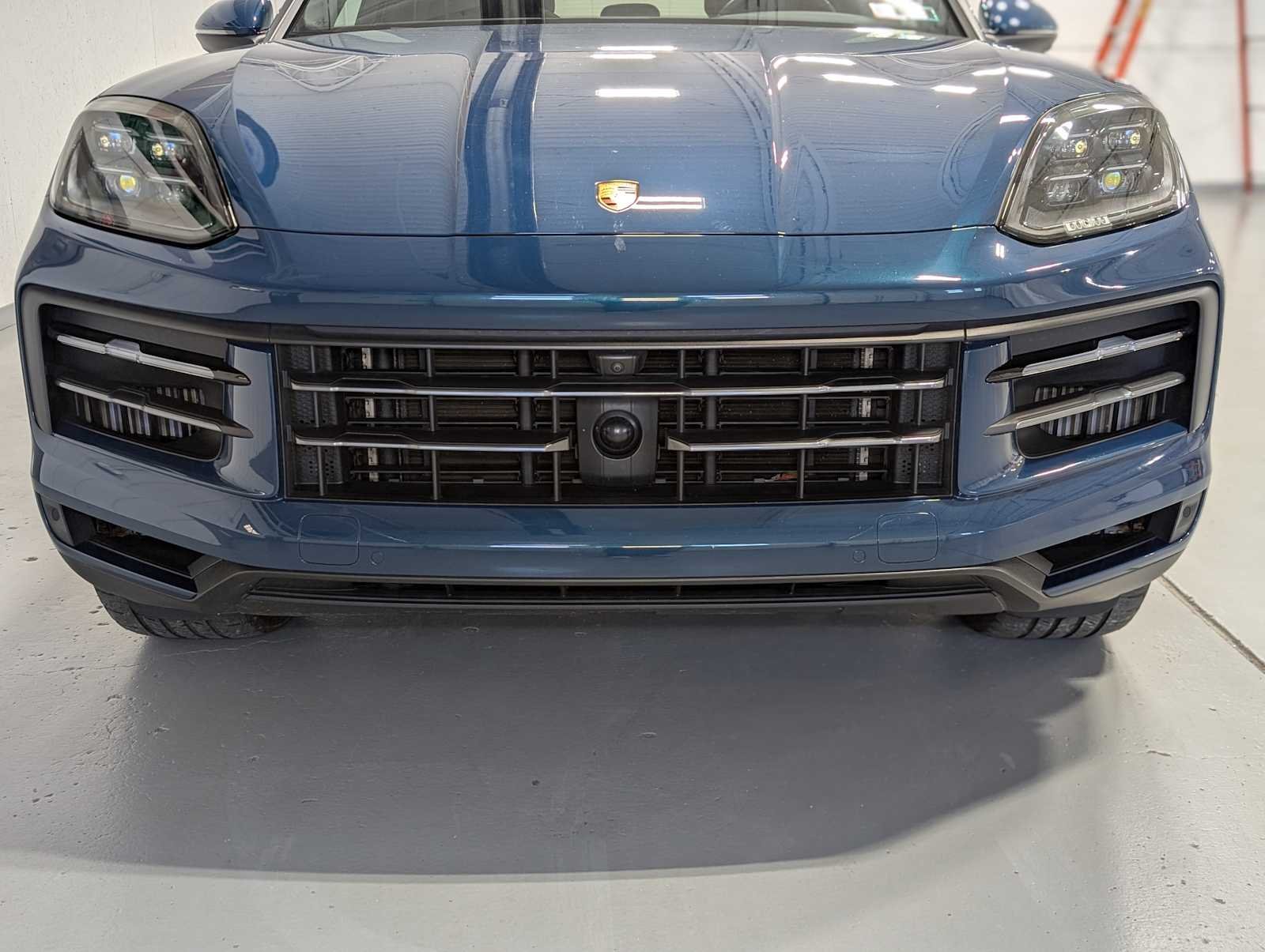 Used 2024 Montego Blue Metallic Porsche S image 2