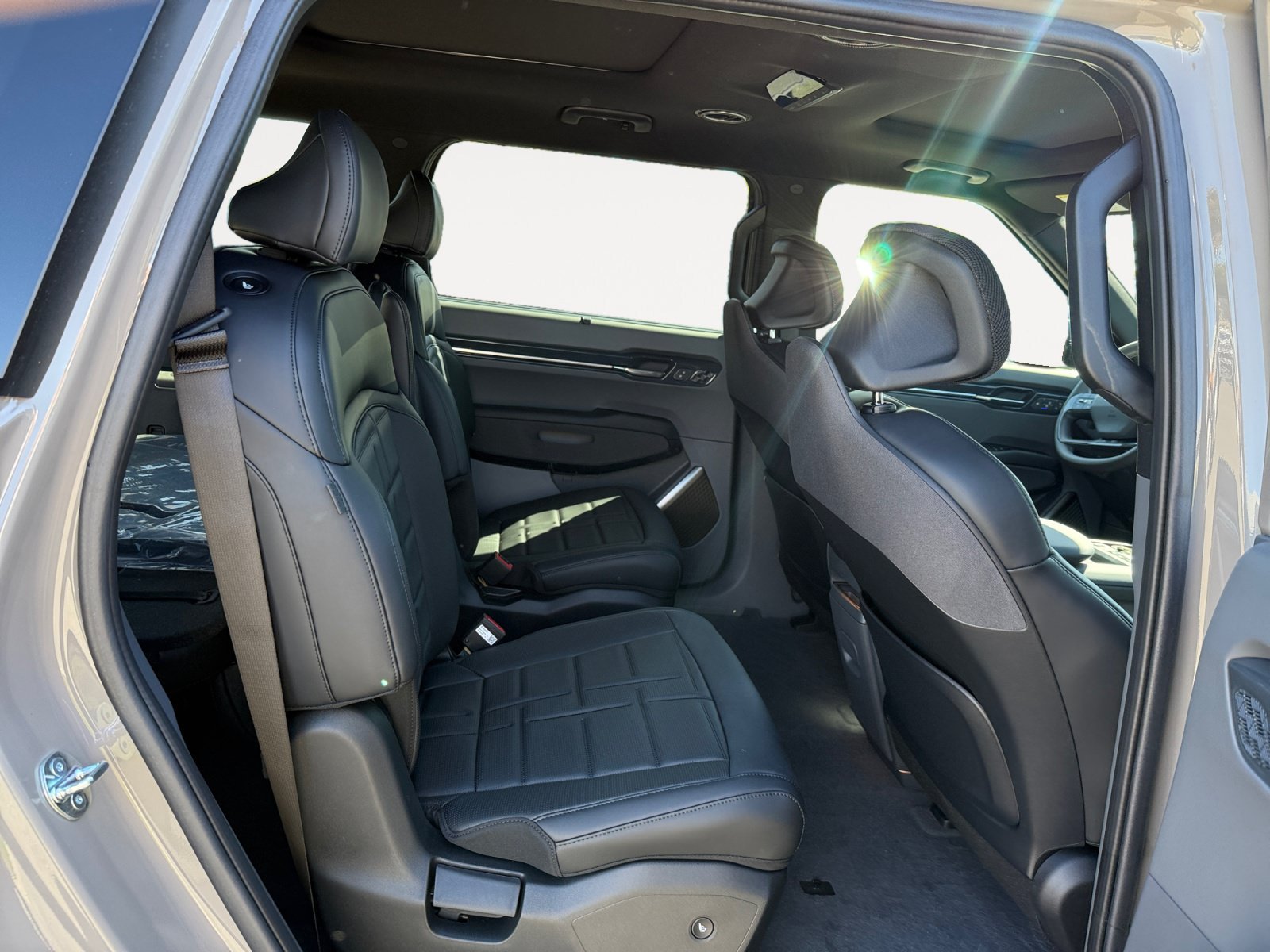 New 2026 Road Rider Brown Kia Land AWD image 18
