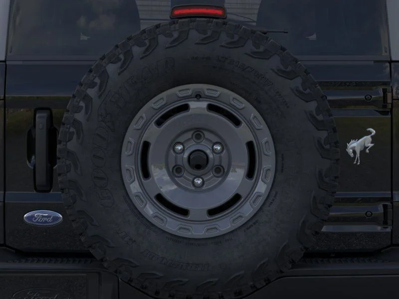 New 2025 Shadow Black Ford Badlands image 25