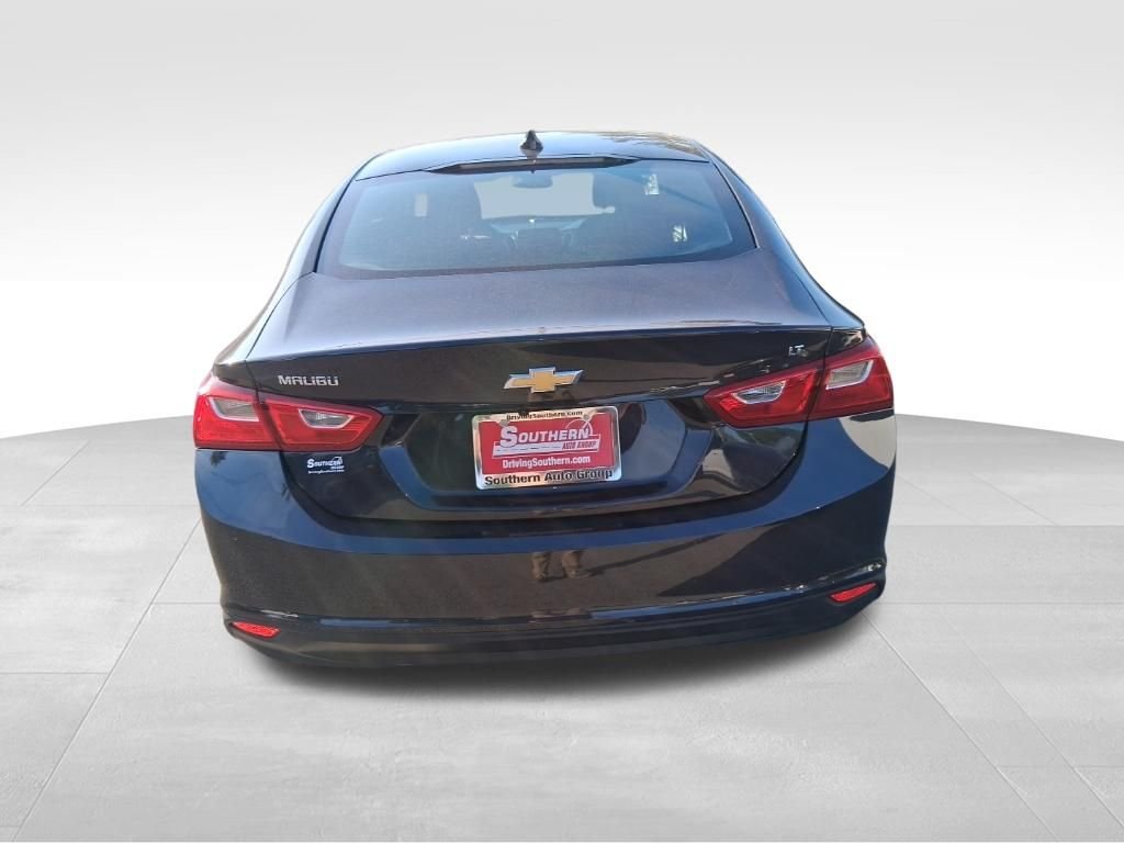 Used 2023 Gray Chevrolet LT image 12