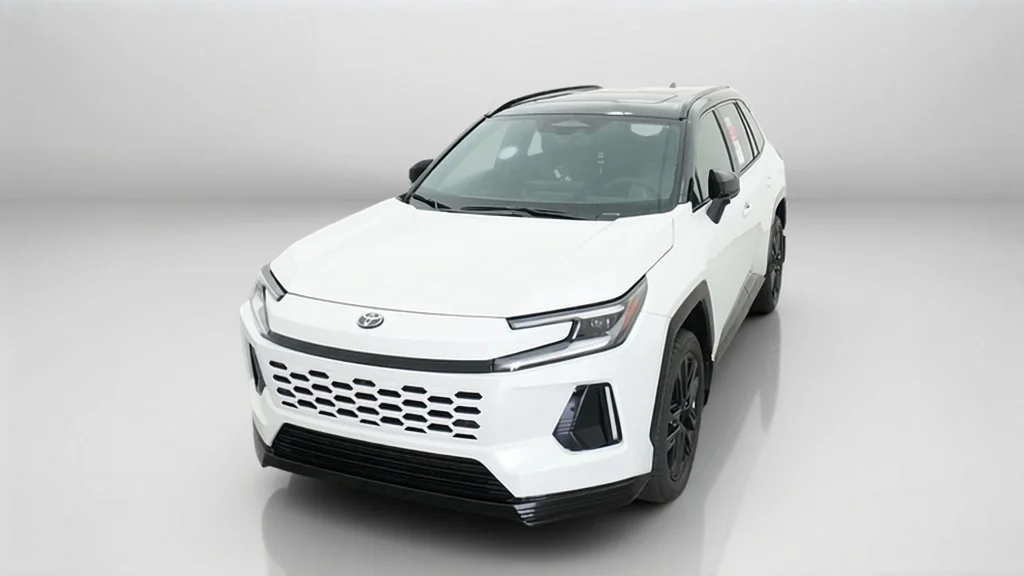 New 2026 Wind Chill Pearl with Midnight Black Metallic roof Toyota XSE image 10