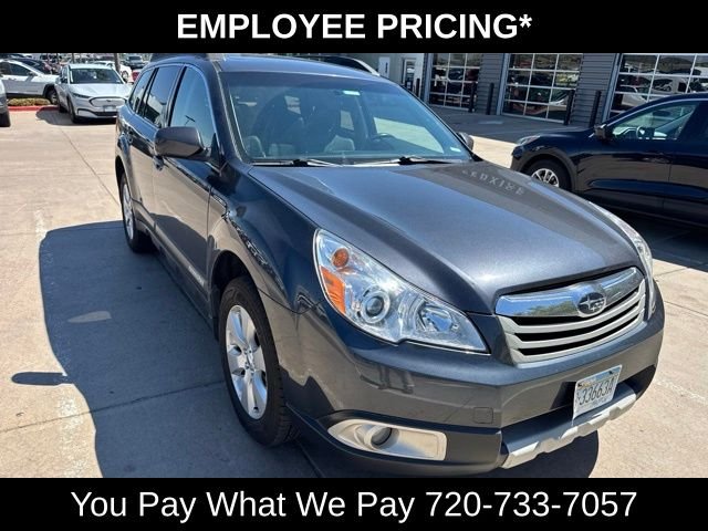 Used 2011 Gray Subaru 2.5i image 2