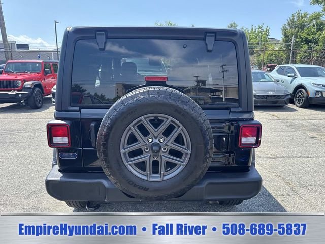 Used 2024 Black Clearcoat Jeep Sport S image 4