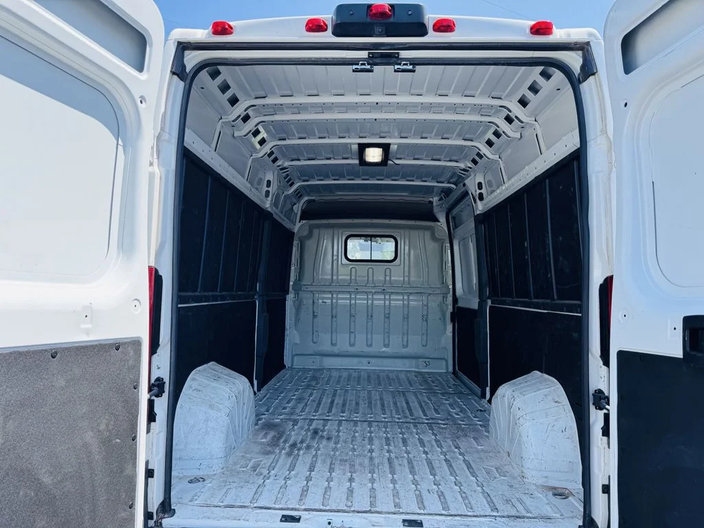 Used 2025 White Ram High Roof image 19