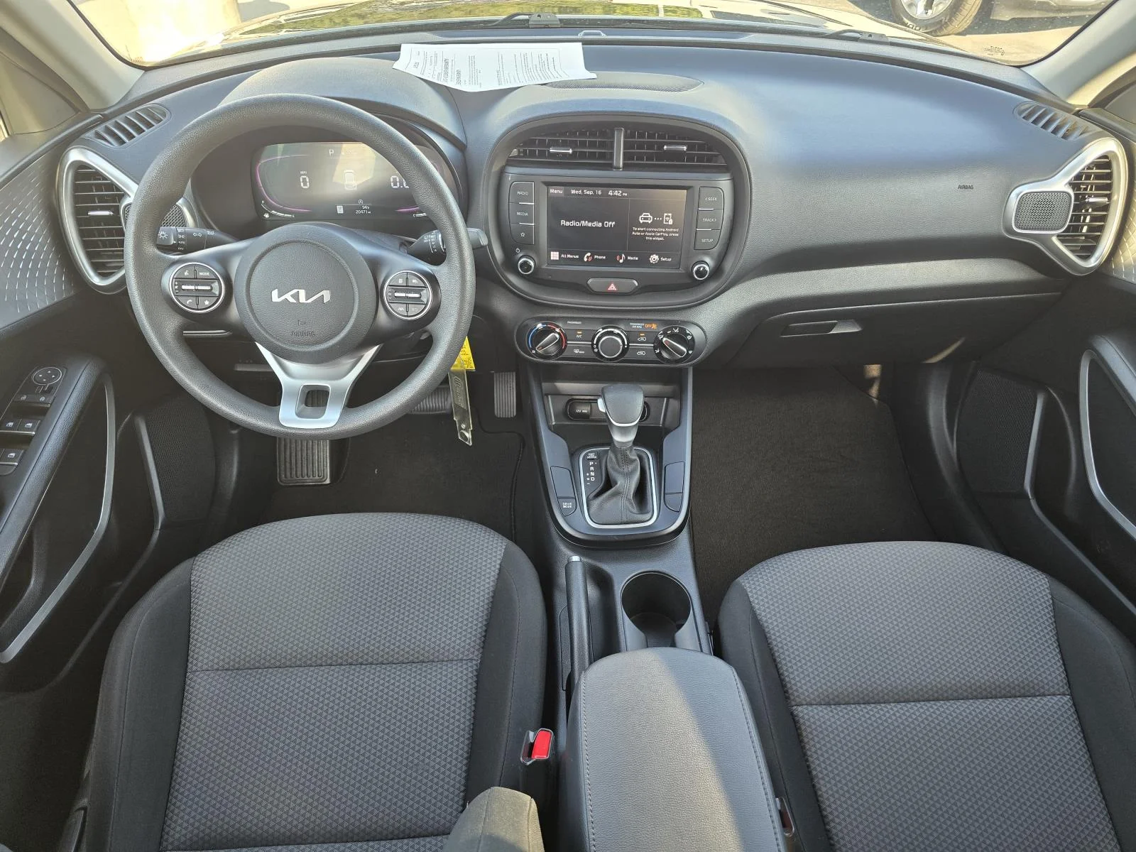 Used 2024 Black Kia LX image 11