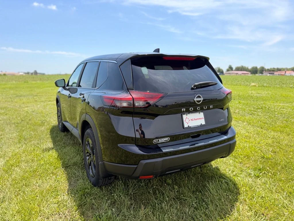 New 2026 Obsidian Nissan Rock Creek image 7