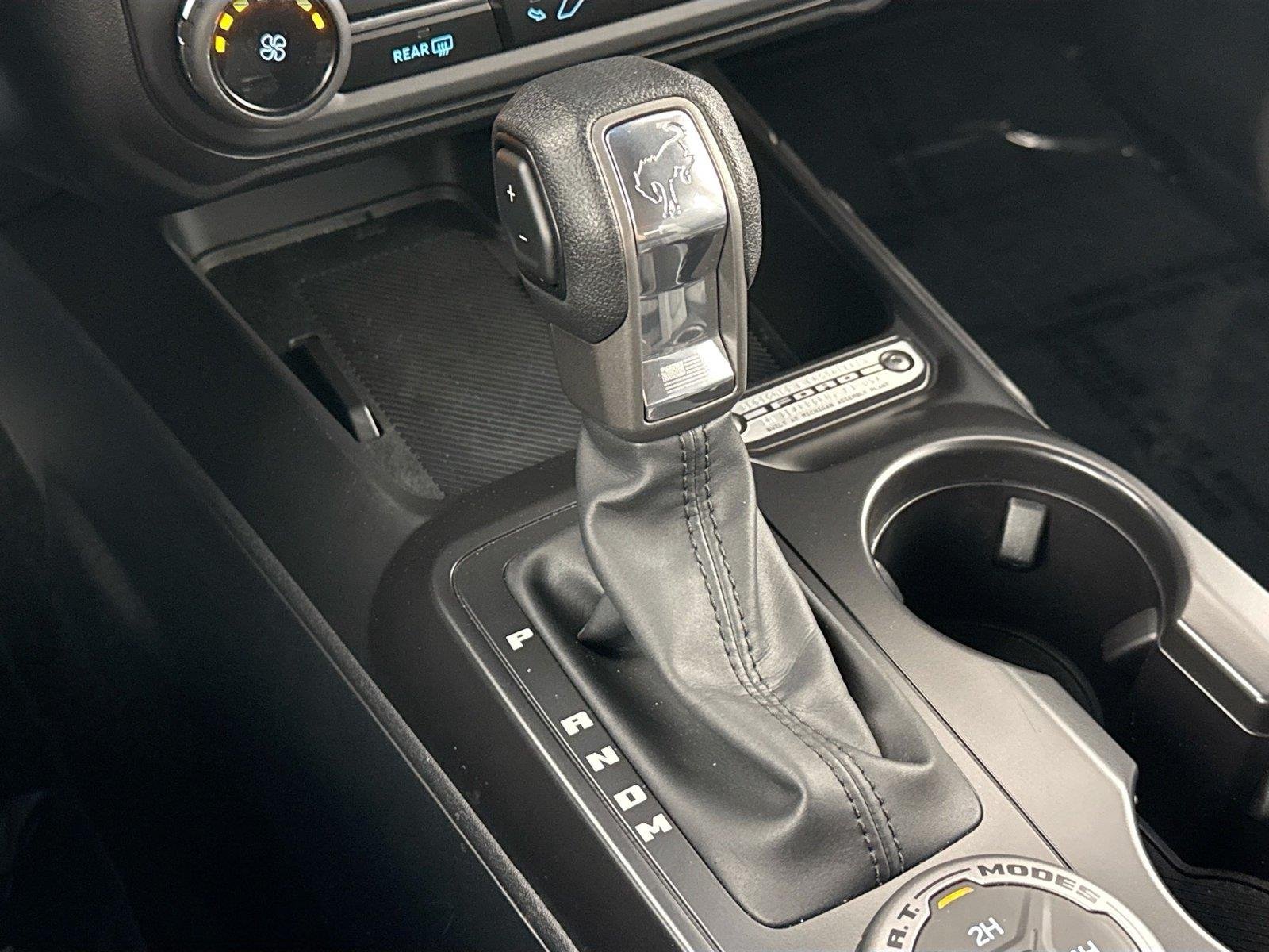 2025 Ford Bronco 4-Door Base - Photo 23