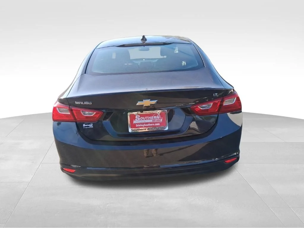 Used 2023 Gray Chevrolet LT image 12