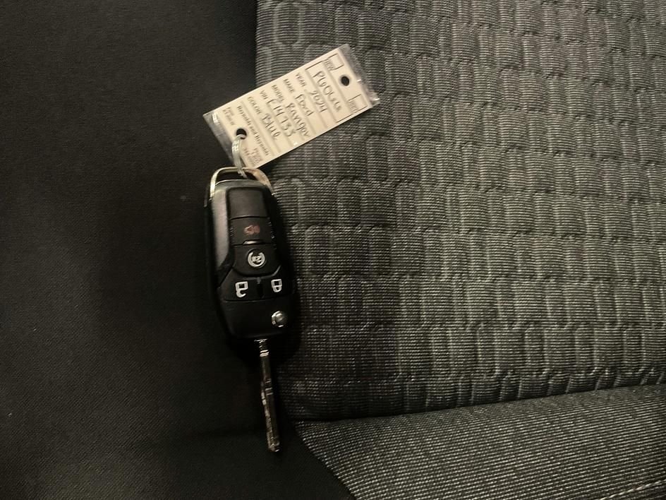 Used 2024 Gray Ford XLT image 28