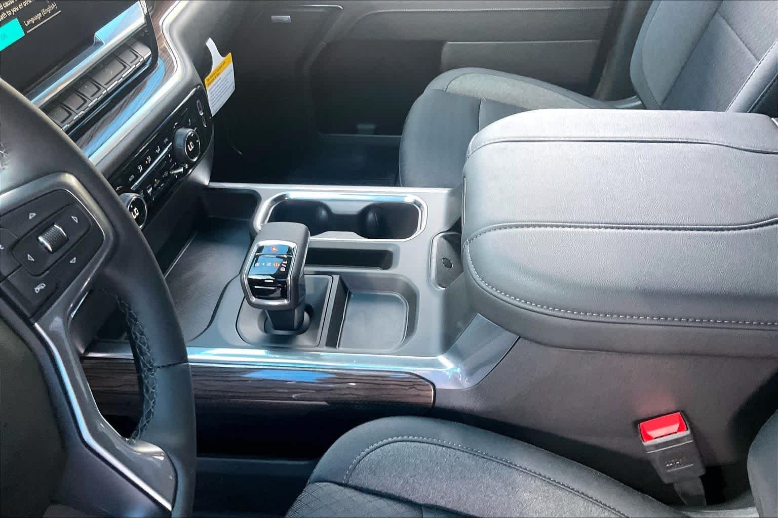 2026 Chevrolet Silverado 1500 LT Trail Boss - Photo 7
