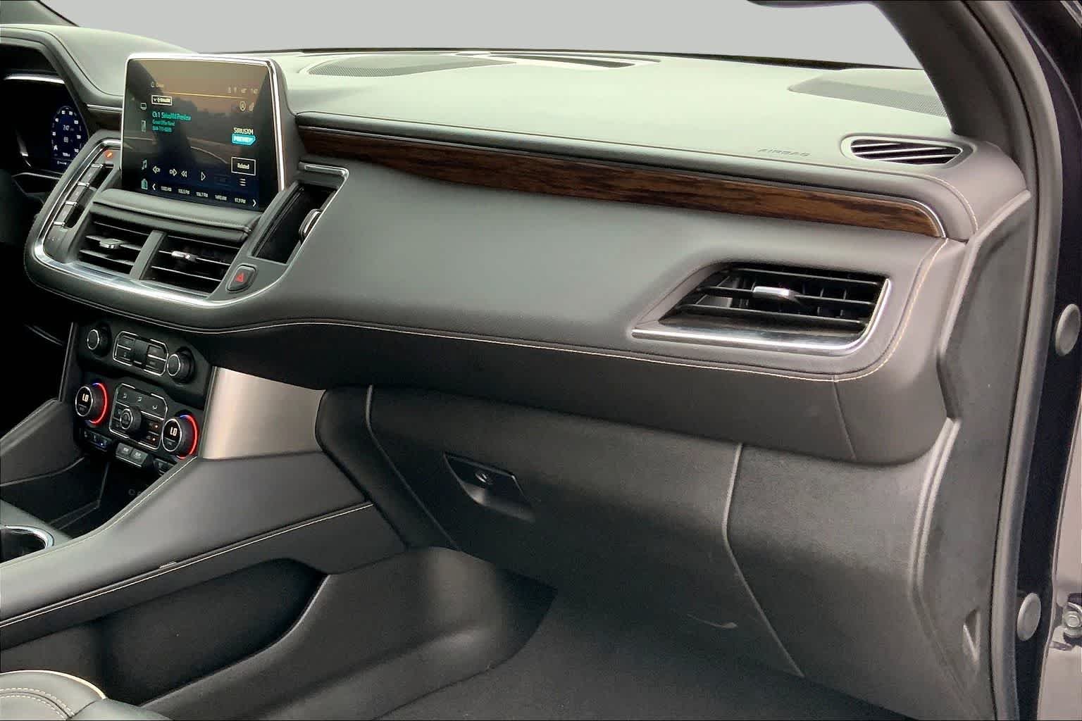 Used 2024 Dark Ash Metallic Chevrolet Premier image 17