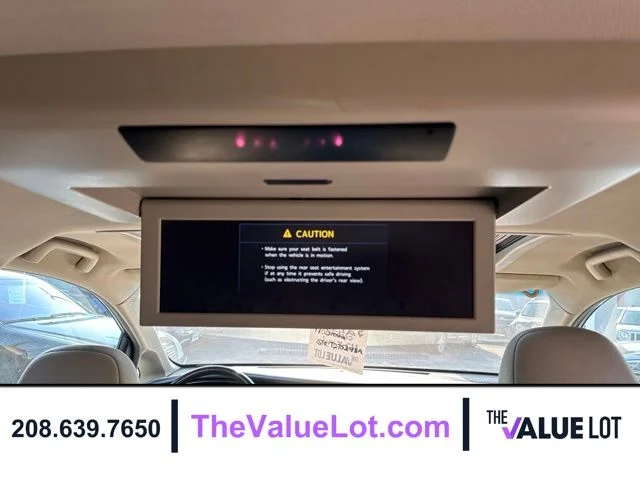Used 2017 White Toyota XLE Premium image 19