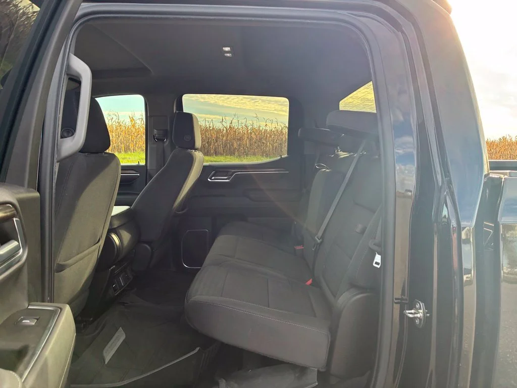 Used 2022 Black Chevrolet LT image 10