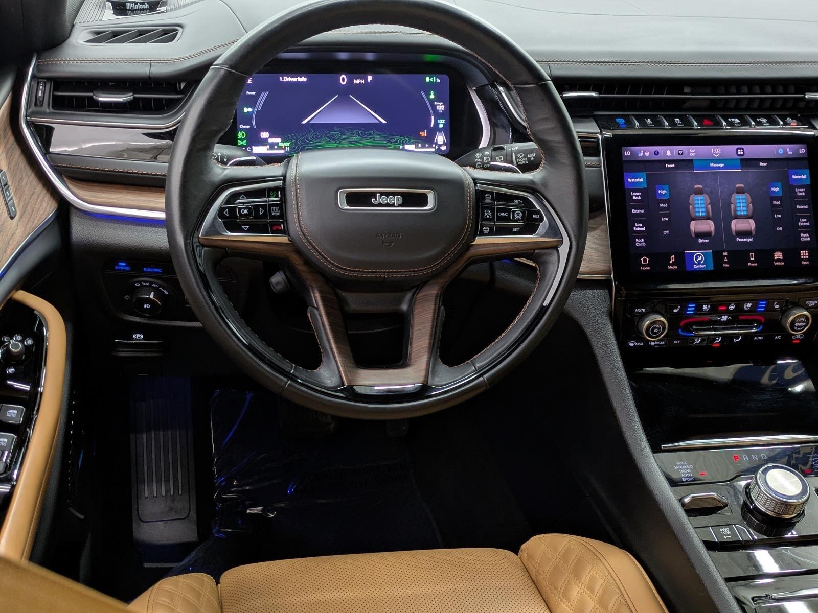 2022 Jeep Cherokee Summit 4xe photo 4