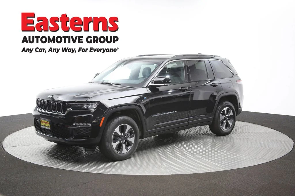 Used 2024 Black Jeep 4xe image 60