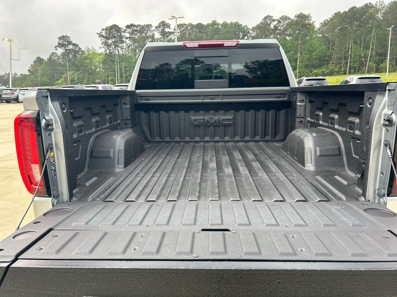 New 2026 Sterling Metallic GMC SLT image 7
