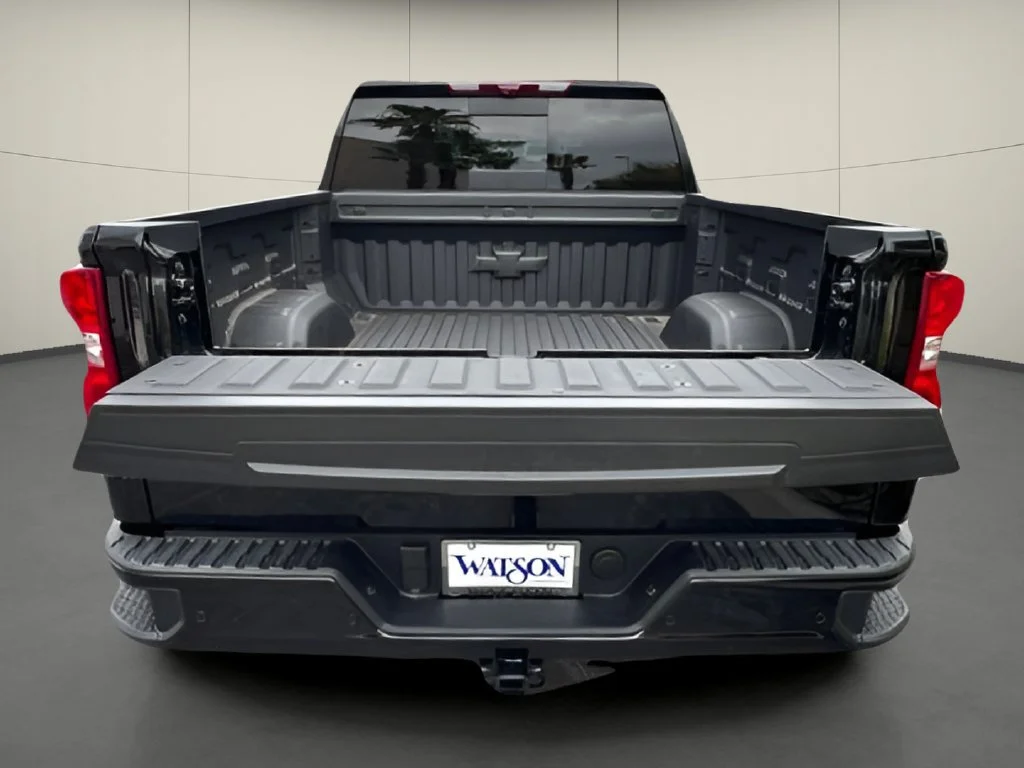 New 2026 Black Chevrolet ZR2 image 32