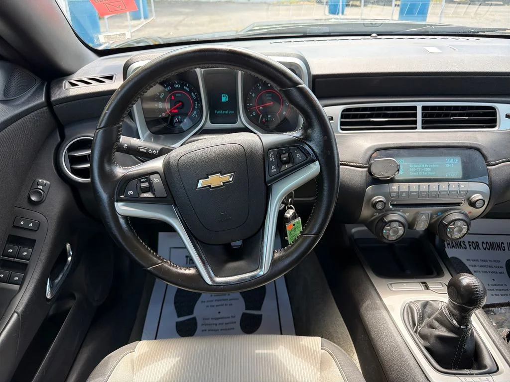Used 2012 Black Chevrolet 1LT image 28