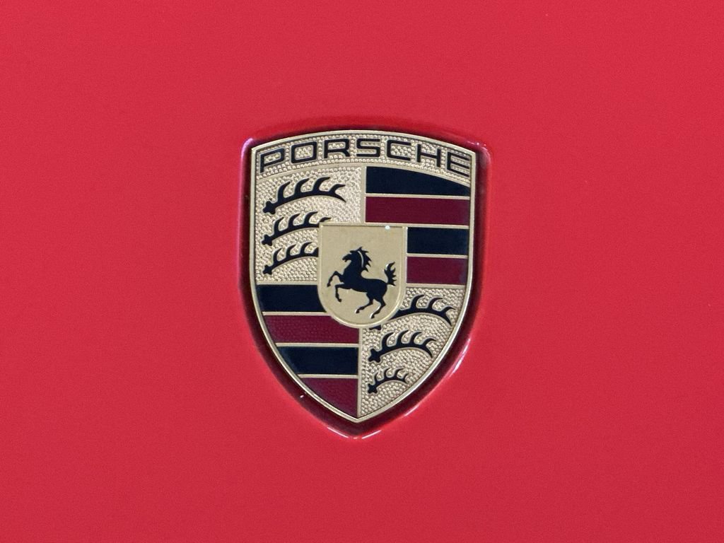 Used 2015  Porsche Carrera S image 45