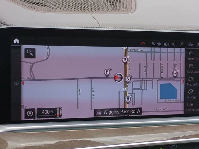 Used 2019 Beige BMW xDrive40i image 20