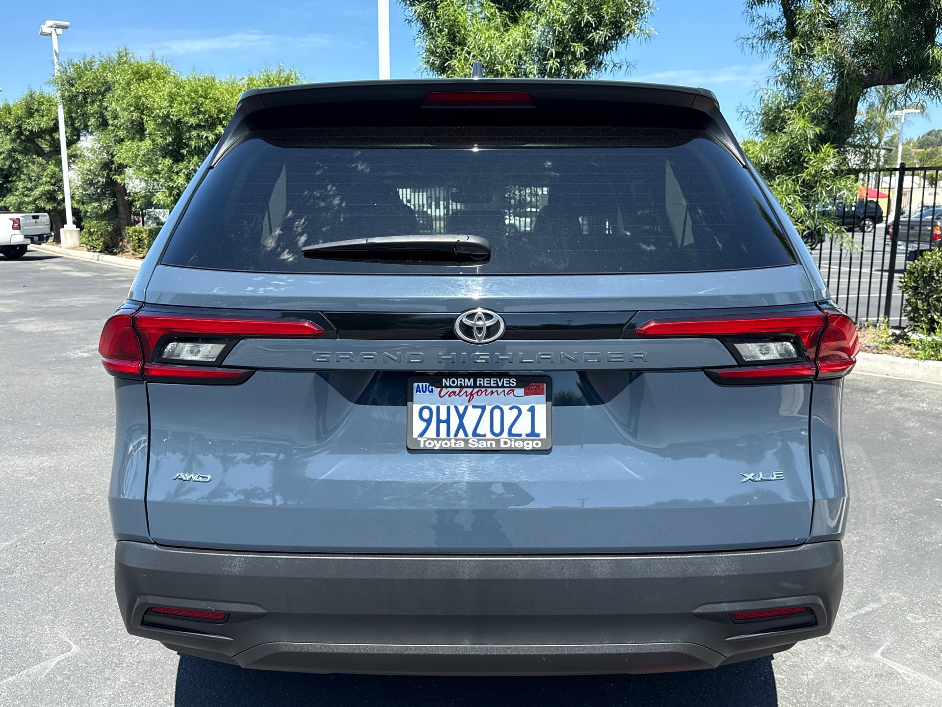 Certified Used 2024 Cloud Toyota XLE image 7
