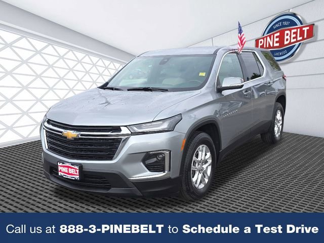 2023 Chevrolet Traverse LS