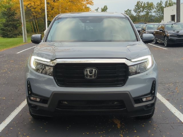 Certified Used 2023 Sonic Gray Pearl Honda RTL-E image 3