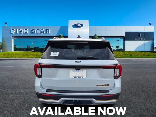 New 2026 Space White Metallic Ford Tremor image 6