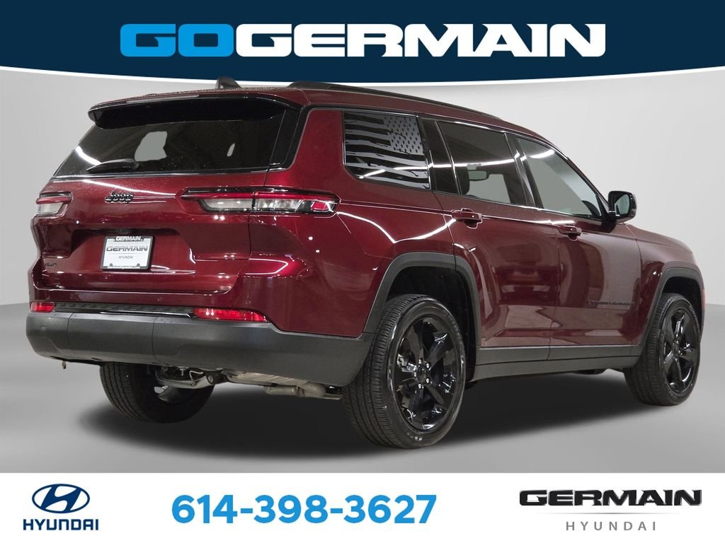 Used 2024 Red Jeep Altitude X image 8