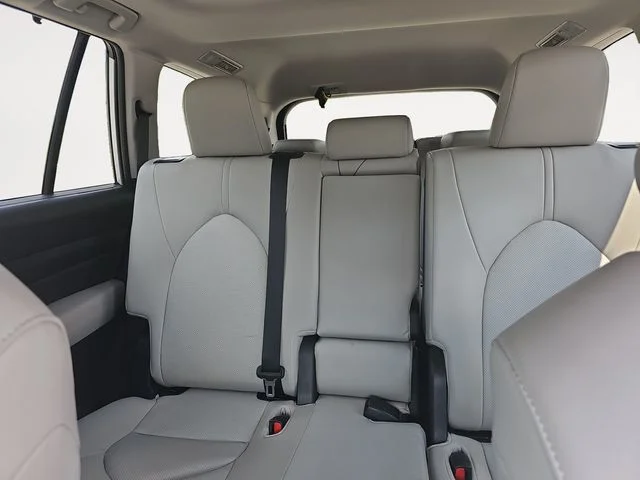 Used 2024 Beige Toyota XLE image 11