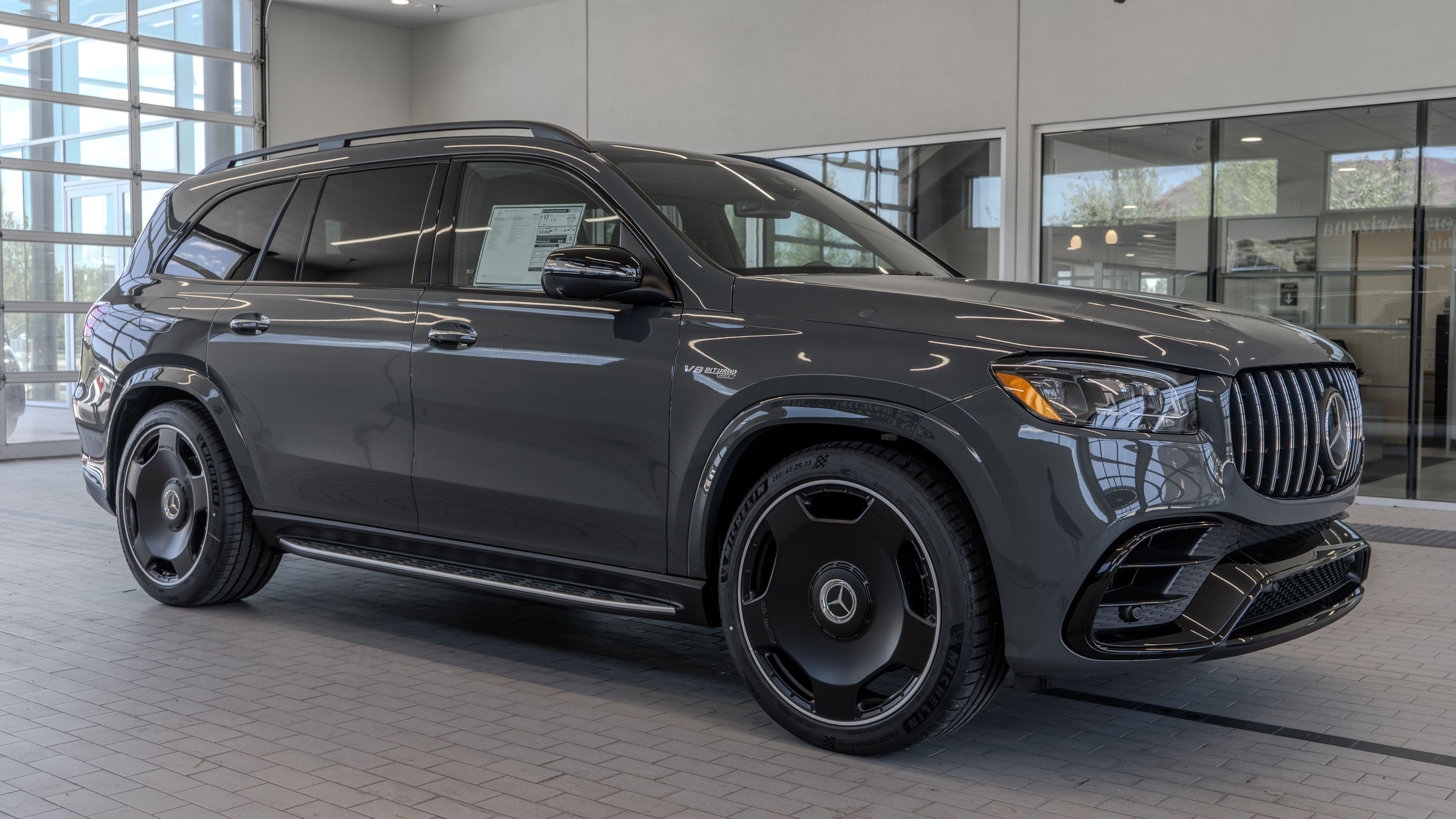 New 2026 MANUFAKTUR Silicon Grey Mercedes-Benz GLS 63 AMG® image 12
