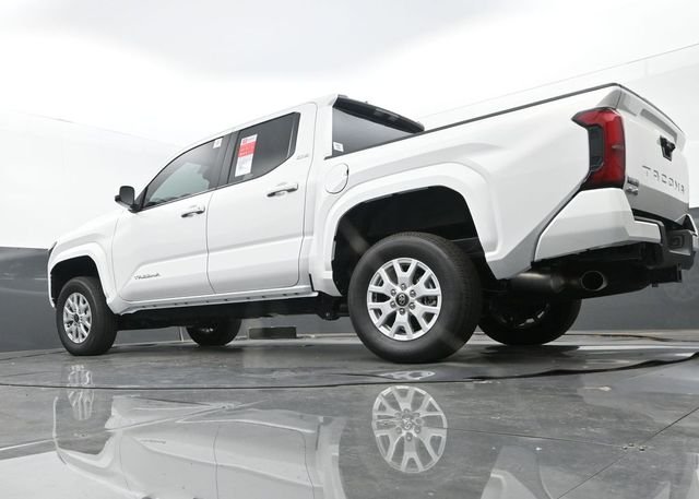 New 2026 Ice Cap Toyota SR5 image 23