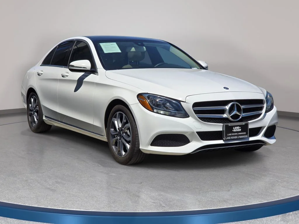 Used 2017 White Mercedes-Benz C 300 image 4