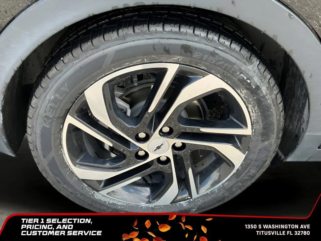 Used 2022 MOSAIC BLACK METALLIC Chevrolet 2LT image 33