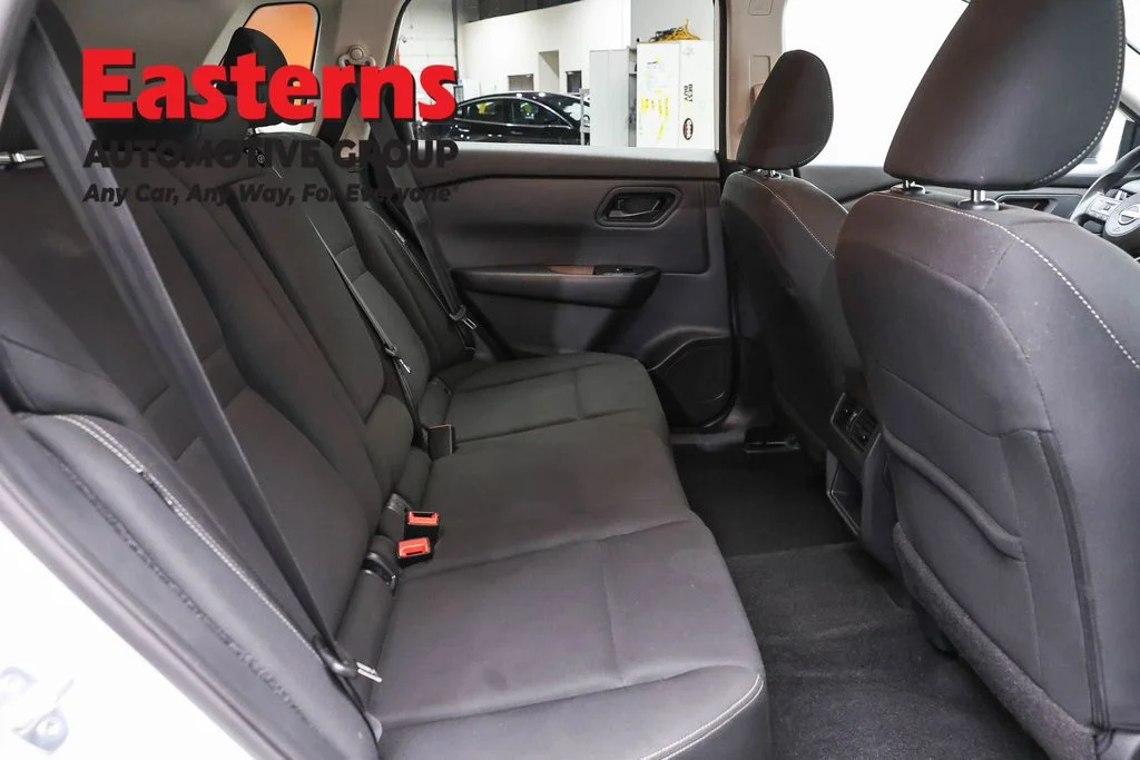 Used 2024 White Nissan S image 24