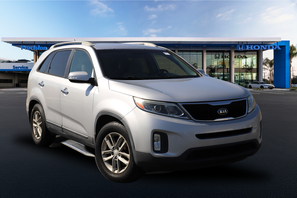 2015 Kia Sorento LX AT's photo
