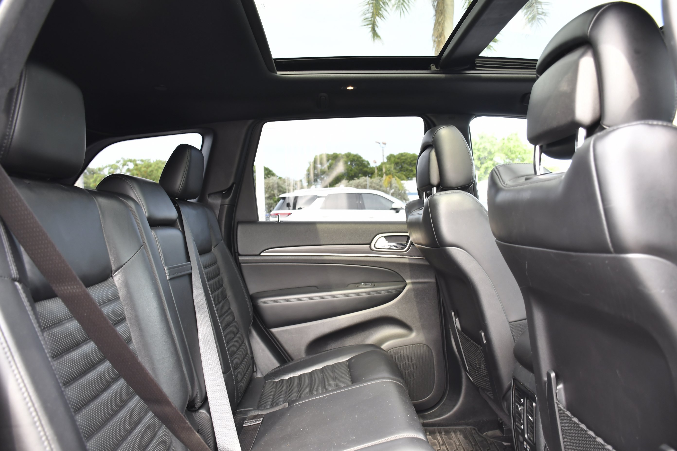 Used 2020 Slate Blue Pearlcoat Jeep Limited X image 27