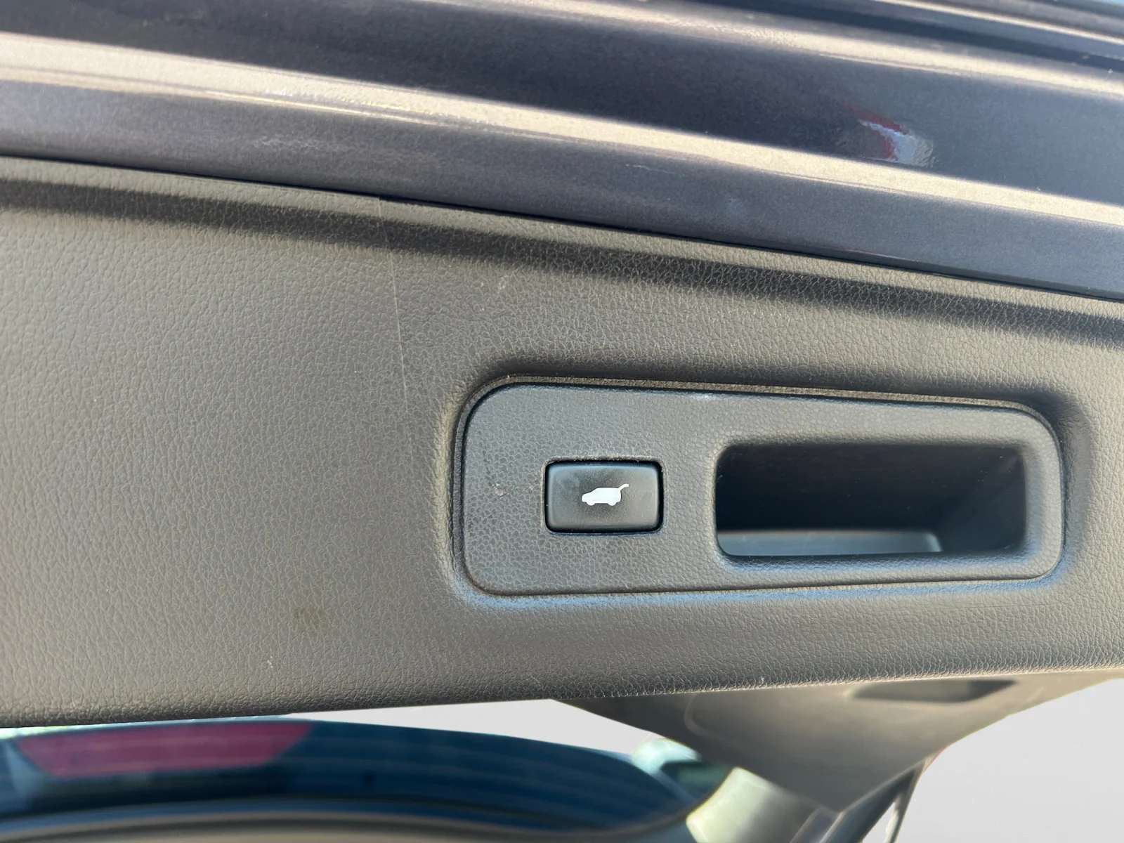 Used 2018 Gray Acura Tech AWD image 11