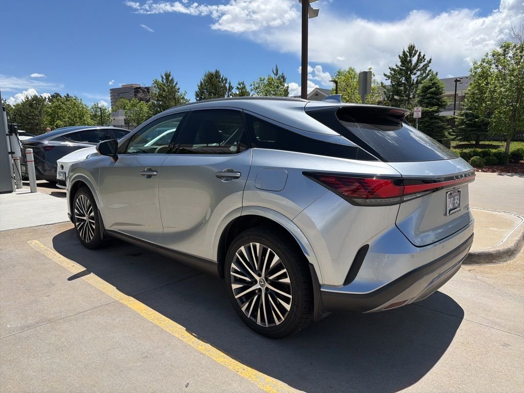 Certified Used 2023 Silver Lexus 350h Premium Plus image 2