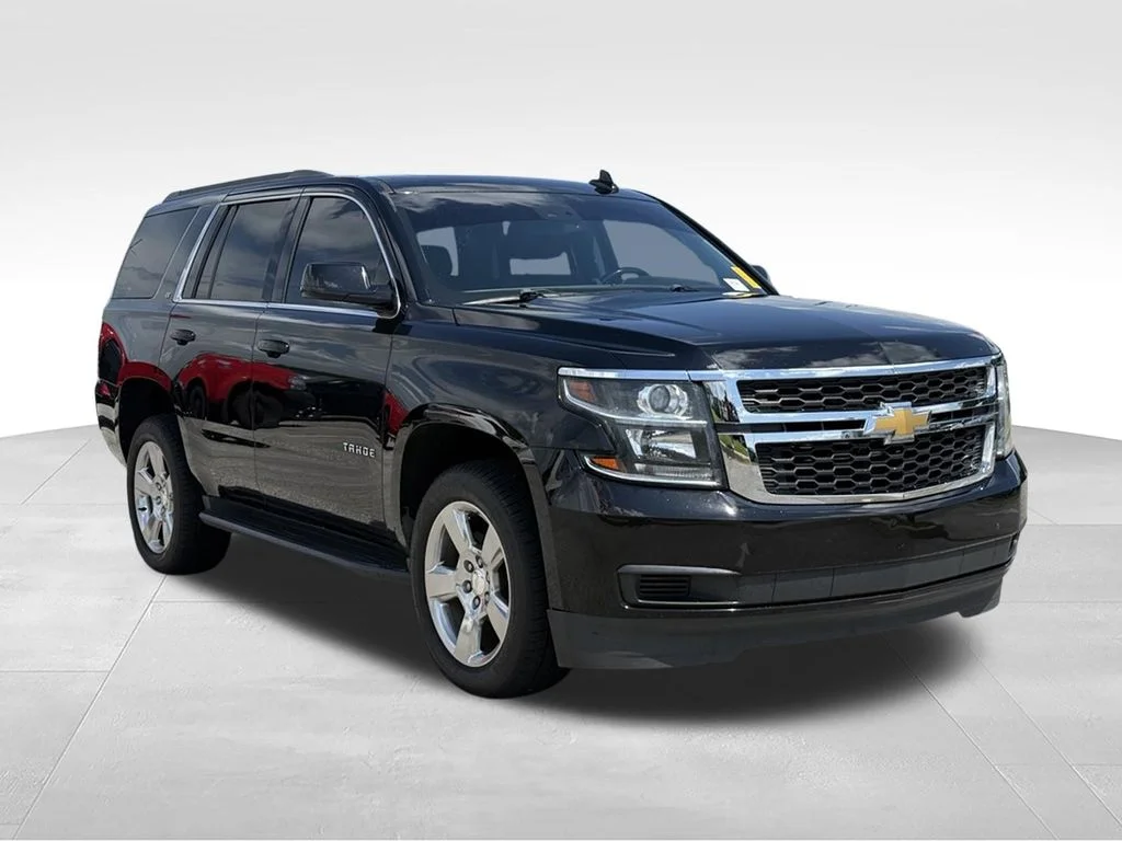 Used 2019 Black Chevrolet LT image 28