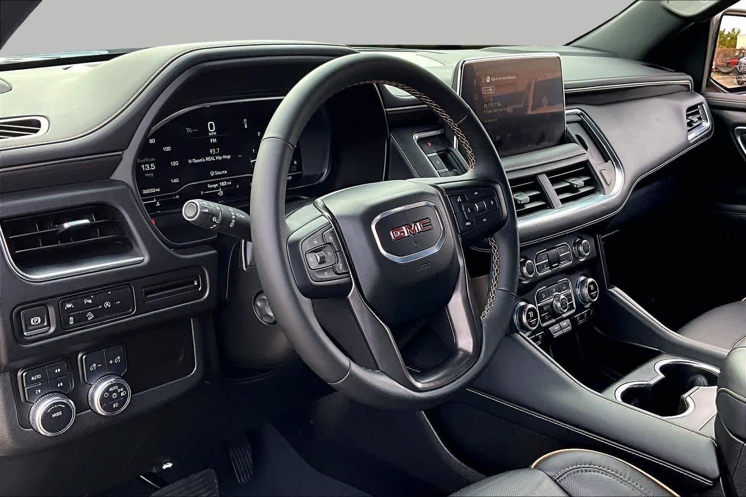 Used 2024 Onyx Black GMC AT4 image 18