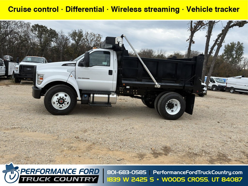 2025 Ford F-750SD