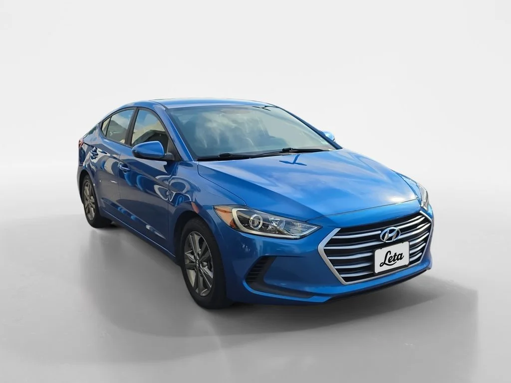 Used 2017 Hyundai Elantra SE with VIN 5NPD84LF0HH124446 for sale in O'Fallon, MO