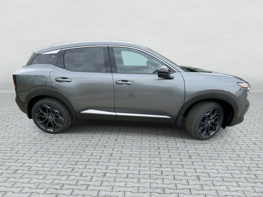 New 2026 Gray Nissan SR image 9