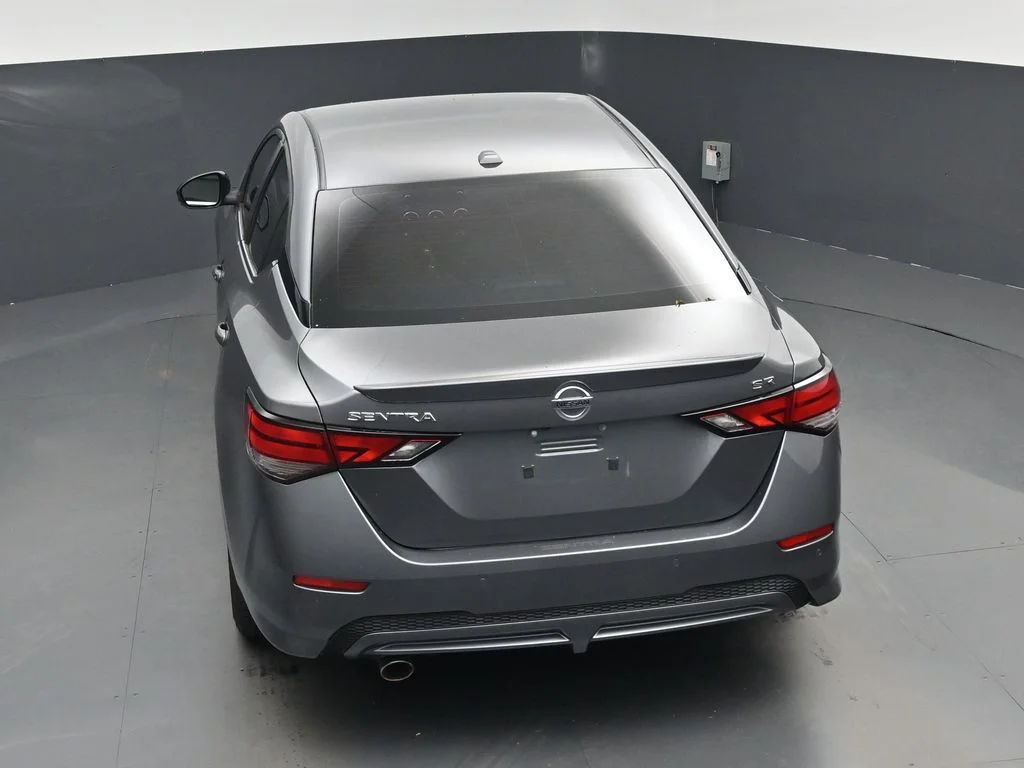 Used 2022 Gray Nissan SR image 23