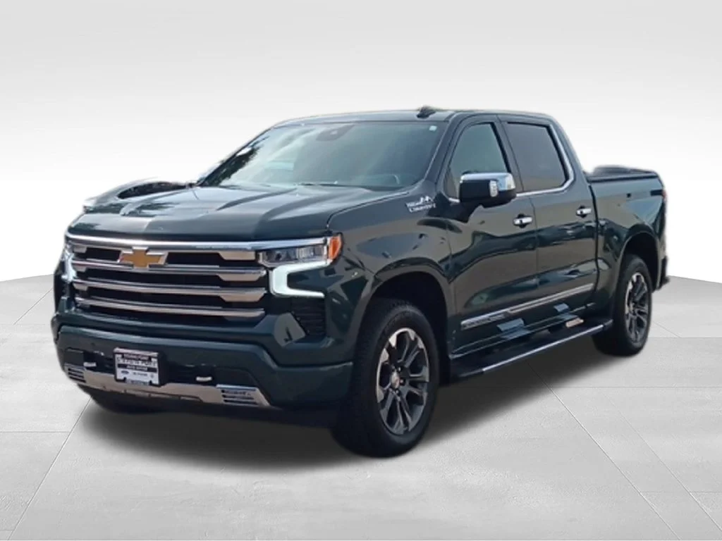 Used 2026 Cypress Gray Chevrolet High Country image 3